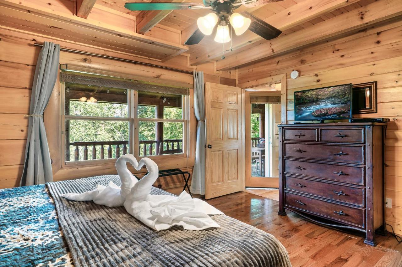 Summer Sale! Pool, Sauna, View, Hottub, Game Sevierville Buitenkant foto