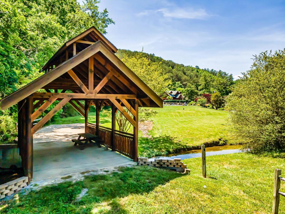 Summer Sale! Pool, Sauna, View, Hottub, Game Sevierville Buitenkant foto